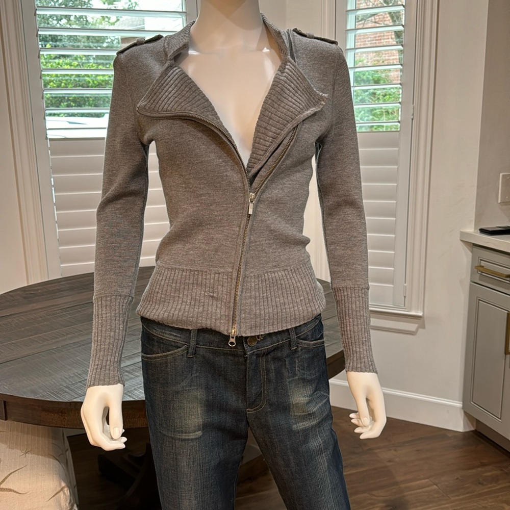 Banana republic grey small sweater jacket